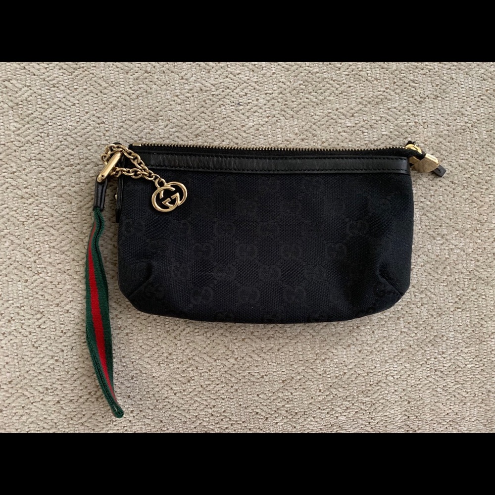 GUCCI Black Wristlet